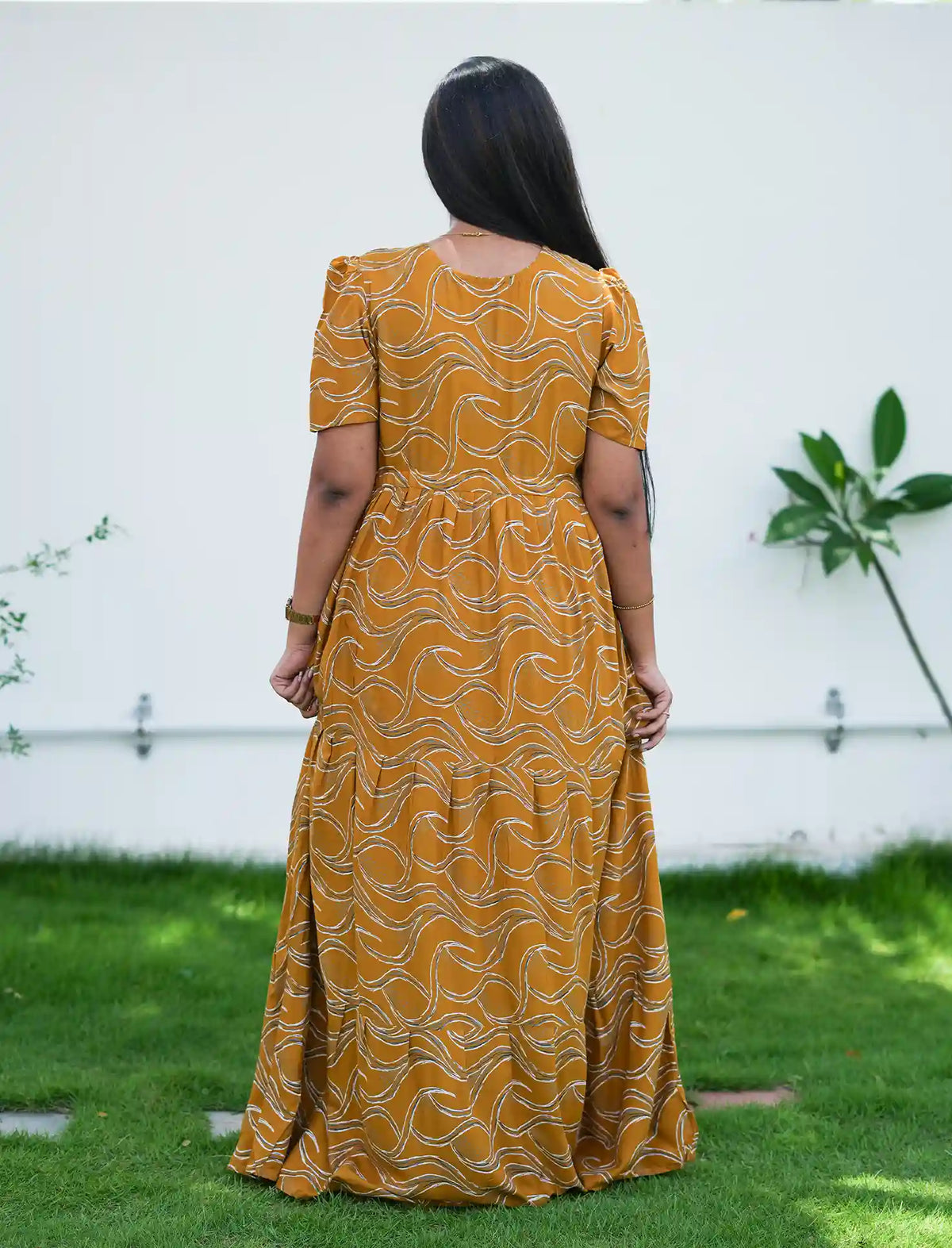 Black Rayon Wave Print Gathering Frock Nighty with Puff Sleeve - Mangai Nighties