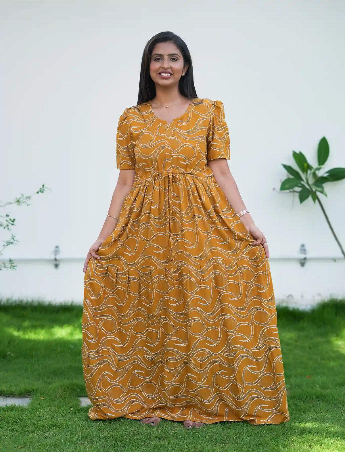 Black Rayon Wave Print Gathering Frock Nighty with Puff Sleeve - Mangai Nighties