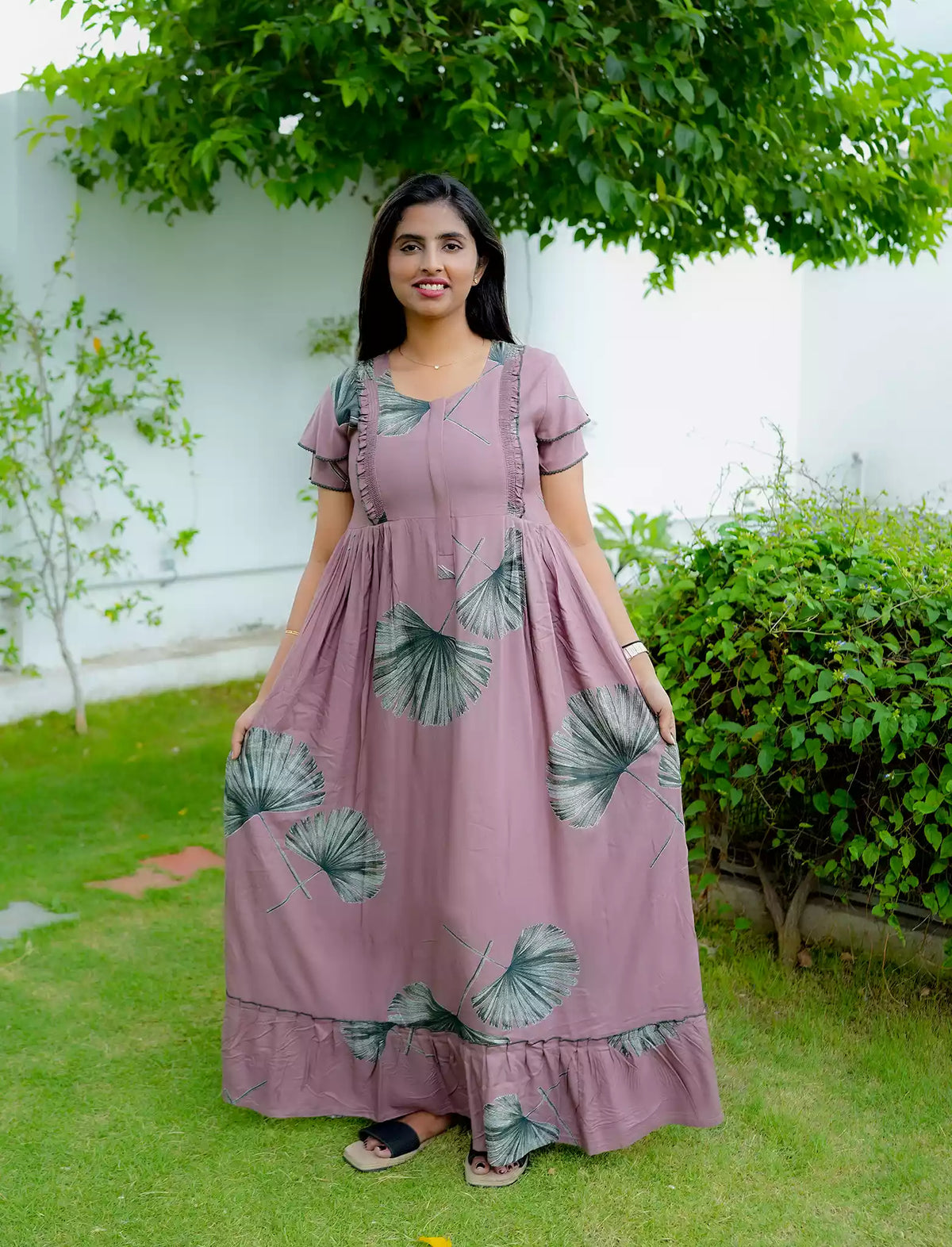 Rayon Leaf Print Feeding Frock With Zipper | Mangai Nighties