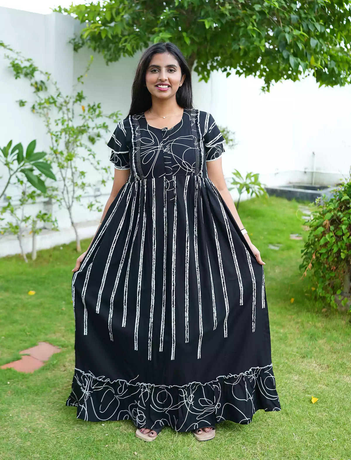 Rayon Stripe Print Feeding Maternity Frock with Zip | Mangai Nighties