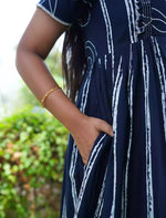 Rayon Stripe Print Feeding Maternity Frock with Zip | Mangai Nighties