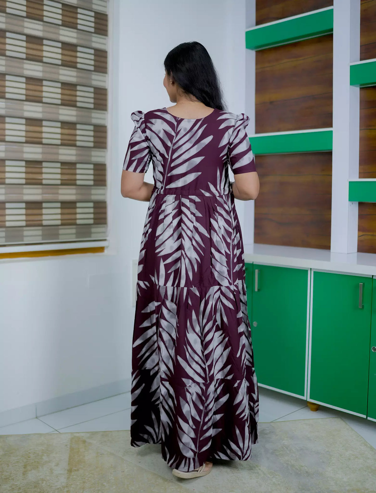Rayon Leaf Print Rayon Puff Sleeve Gathering Frock with Front Tie | Mangai Nighties
