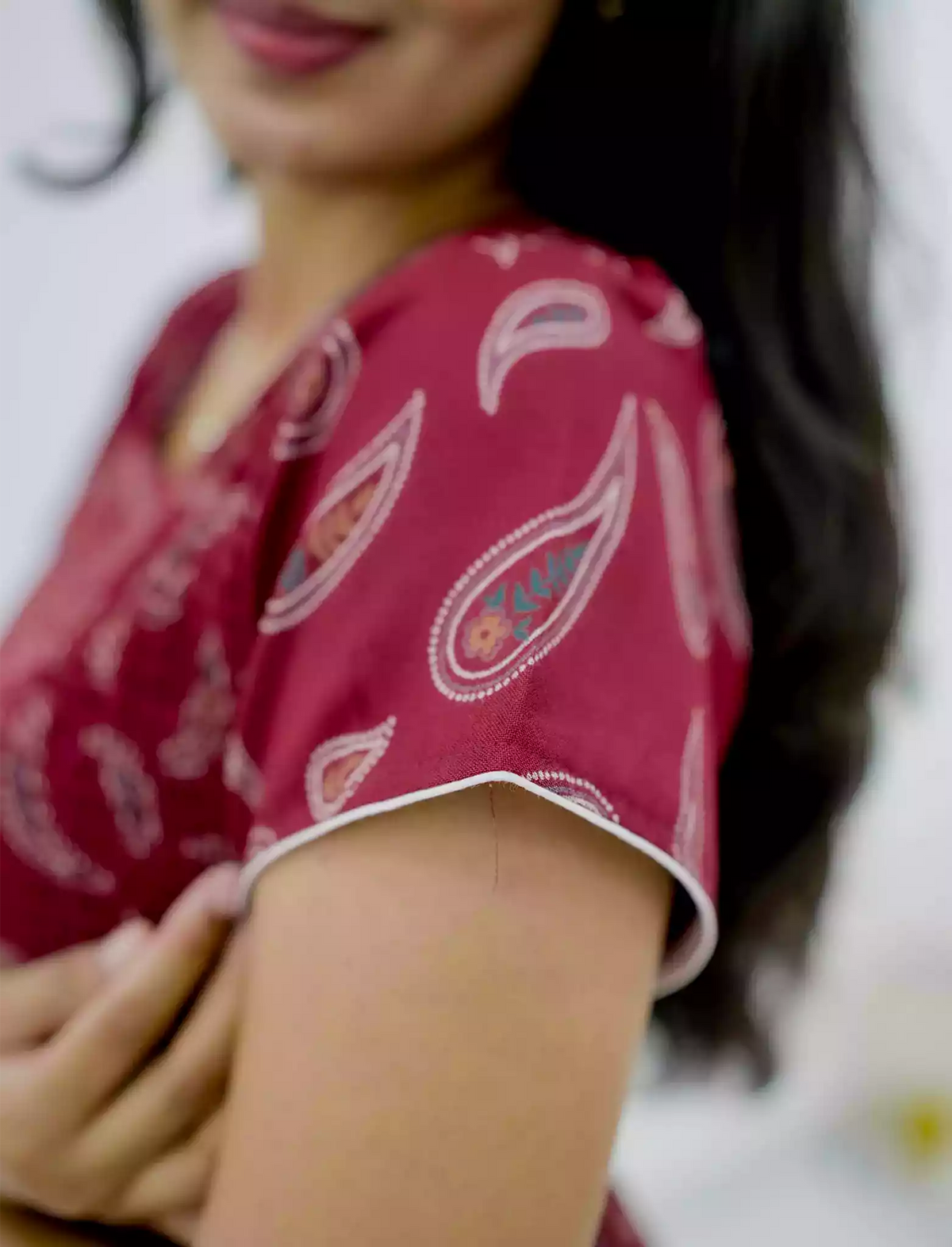 Alpine Paisley Print Smocking Nightgown with Round Neck- Mangai Nighties