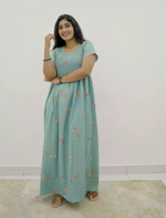 Alpine Floral Pleated Stretchable Smocking Nightgown - Mangai Nighties