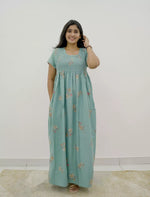 Alpine Floral Pleated Stretchable Smocking Nightgown - Mangai Nighties