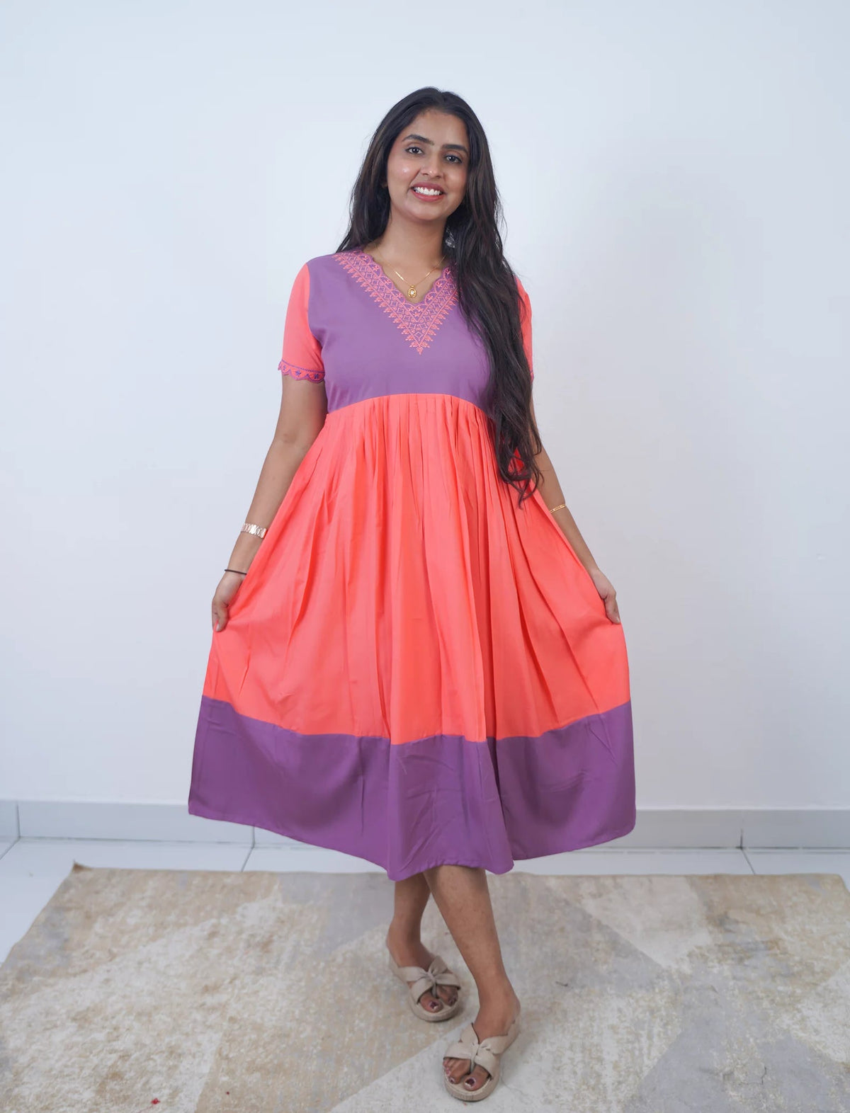 Plain Embroidered V-Neck Rayon Maxi Nighty With Back Tie - Mangai Nighties